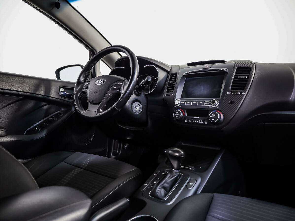 Kia Cerato 2015 года с пробегом. Фото: #7