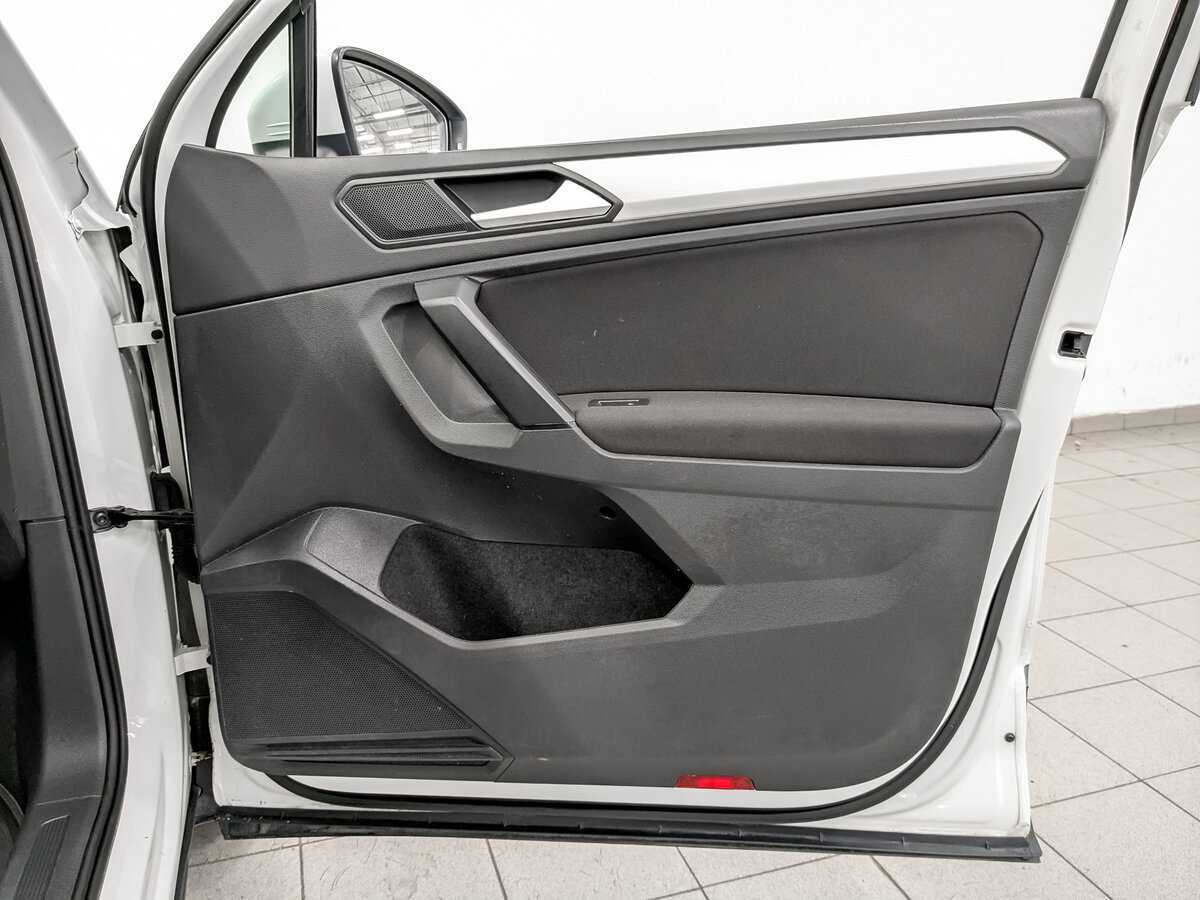 Volkswagen Tiguan 2021 года с пробегом. Фото: #23