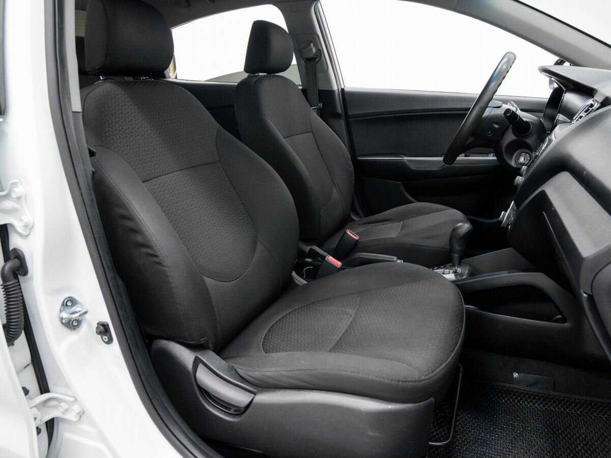 Kia Rio 2012 года с пробегом. Фото: #7