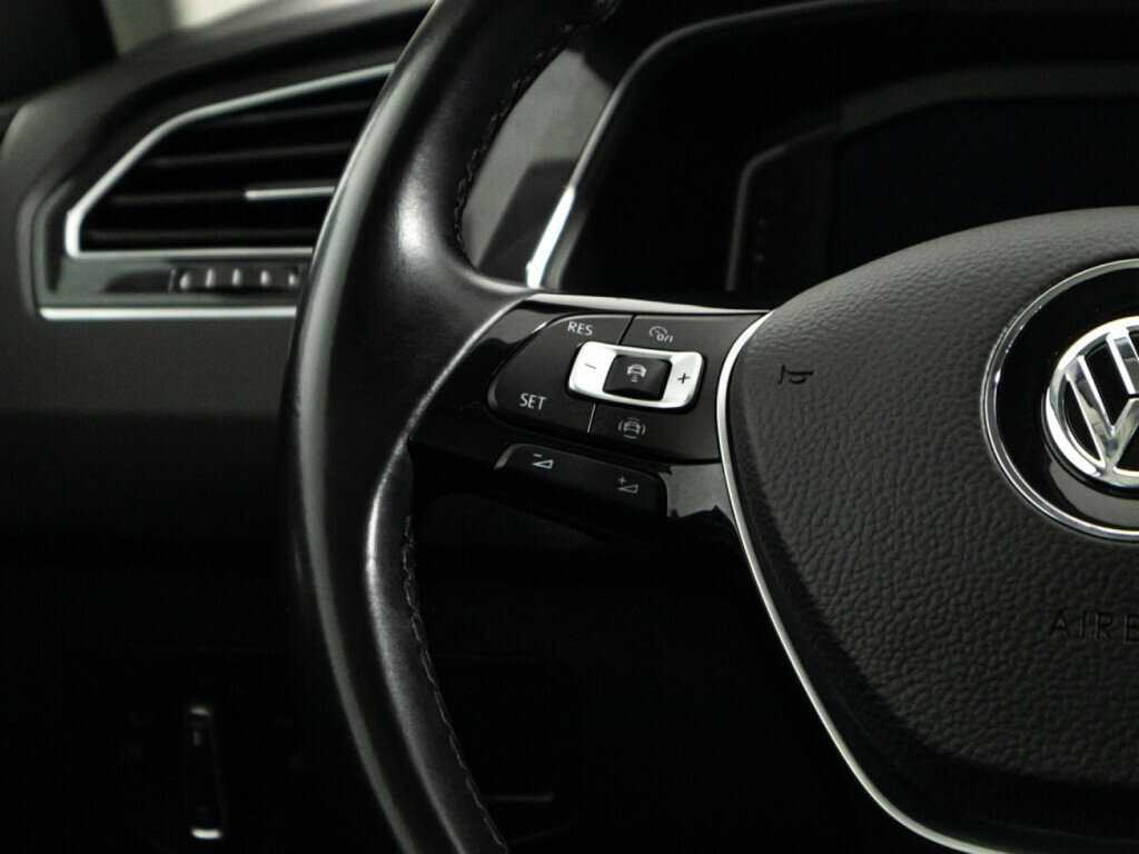 Volkswagen Tiguan 2019 года с пробегом. Фото: #18