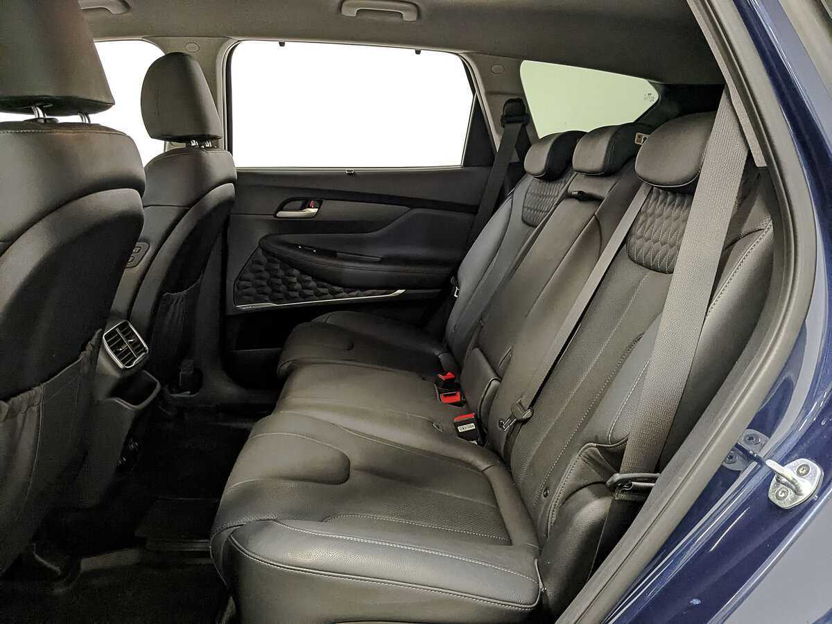 Hyundai Santa Fe 2018 года с пробегом. Фото: #15