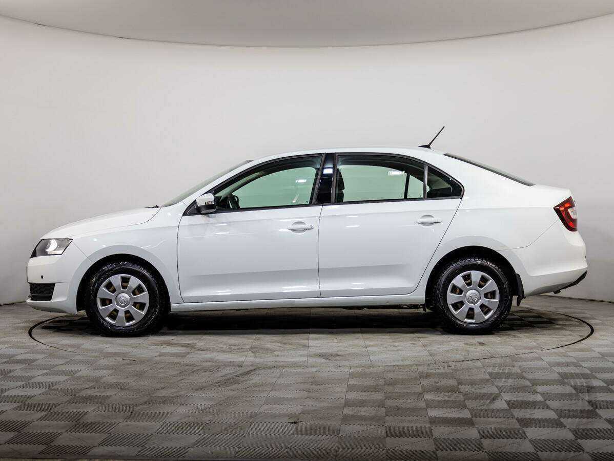 Skoda Rapid 2017 года с пробегом. Фото: #6