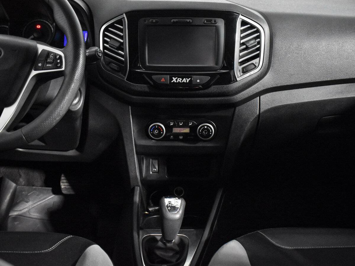 Lada (ВАЗ) XRAY 2016 года с пробегом. Фото: #12