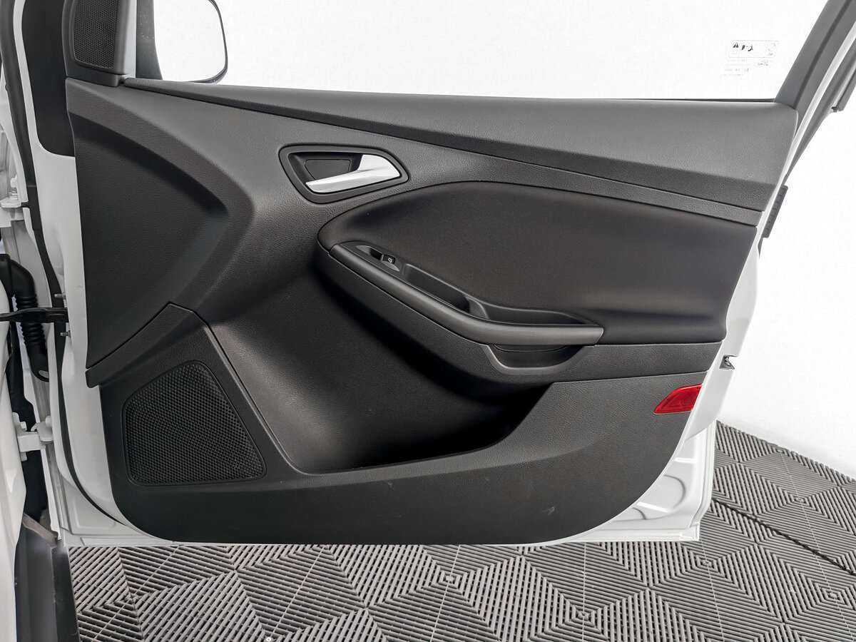 Ford Focus 2018 года с пробегом. Фото: #19