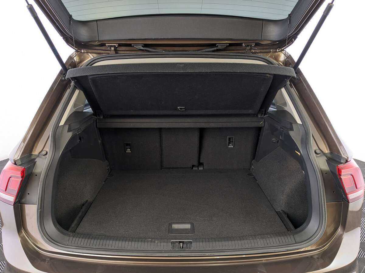 Volkswagen Tiguan 2020 года с пробегом. Фото: #9