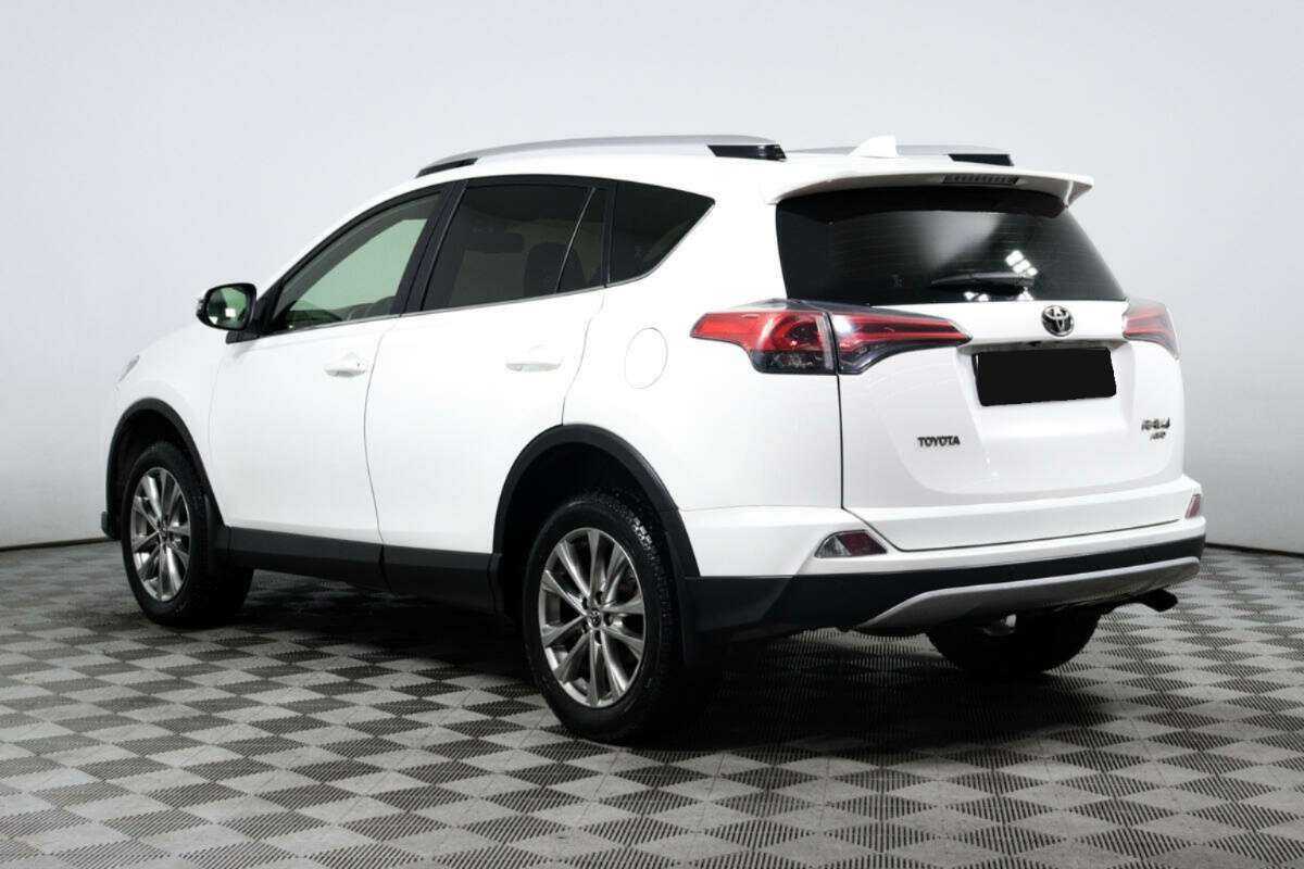 Toyota RAV4 2016 года с пробегом. Фото: #6