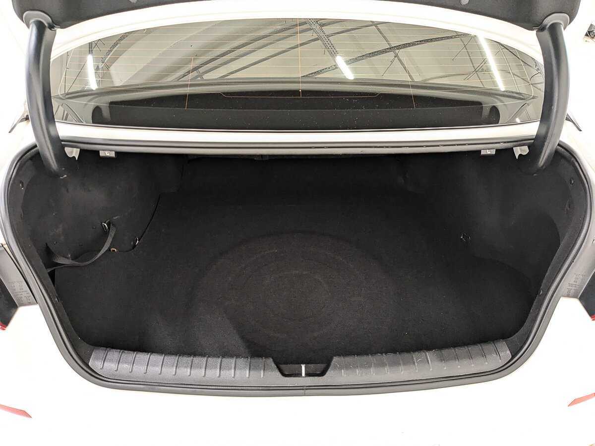 Kia Optima 2020 года с пробегом. Фото: #9