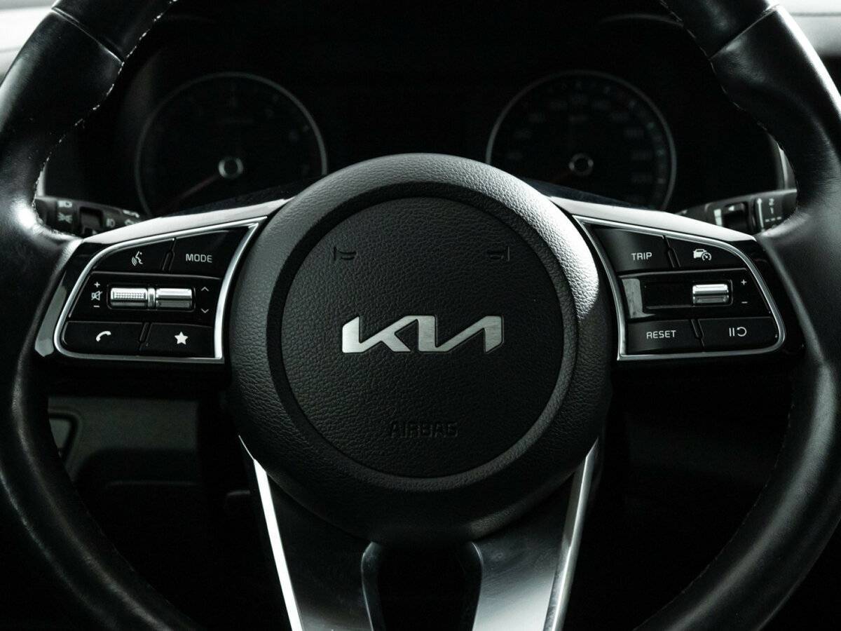 Kia Cerato 2021 года с пробегом. Фото: #22