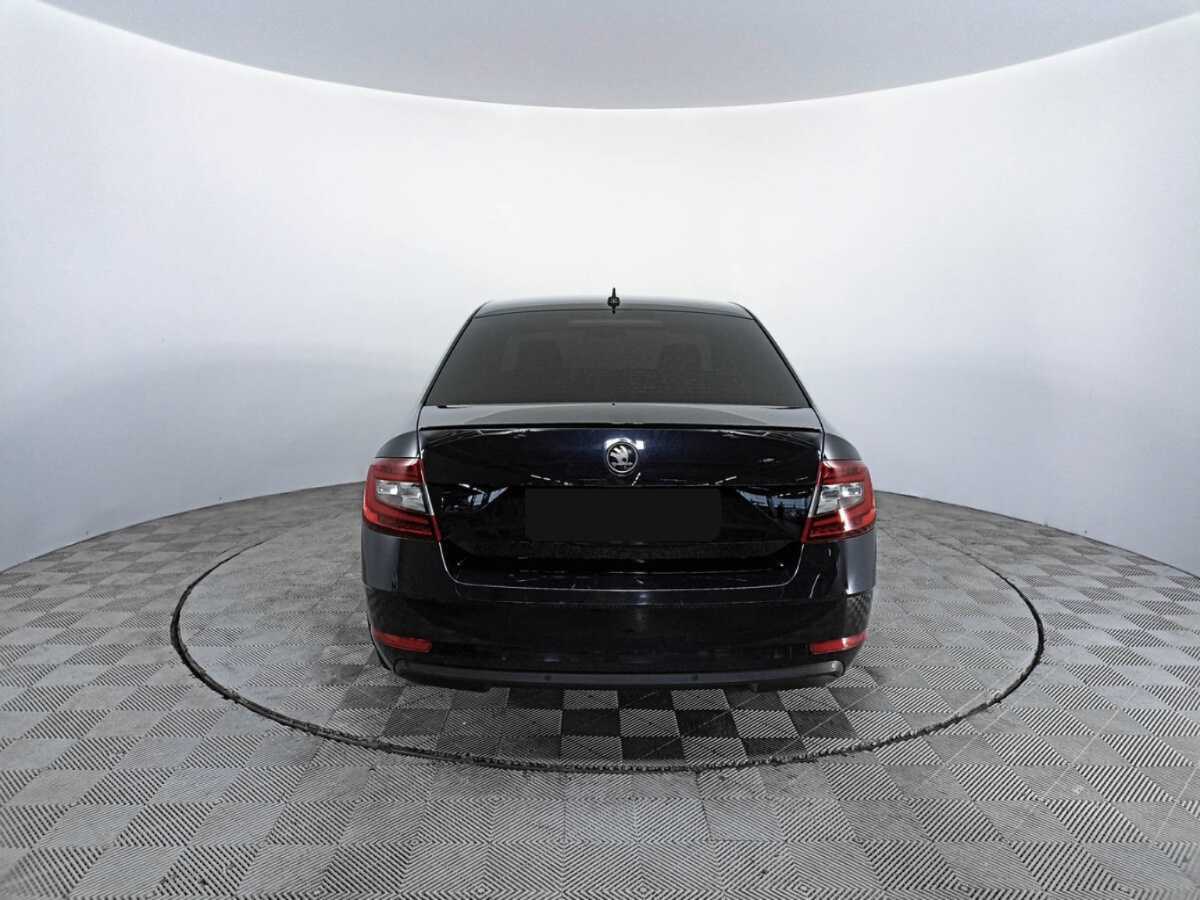 Skoda Octavia 2018 года с пробегом. Фото: #5