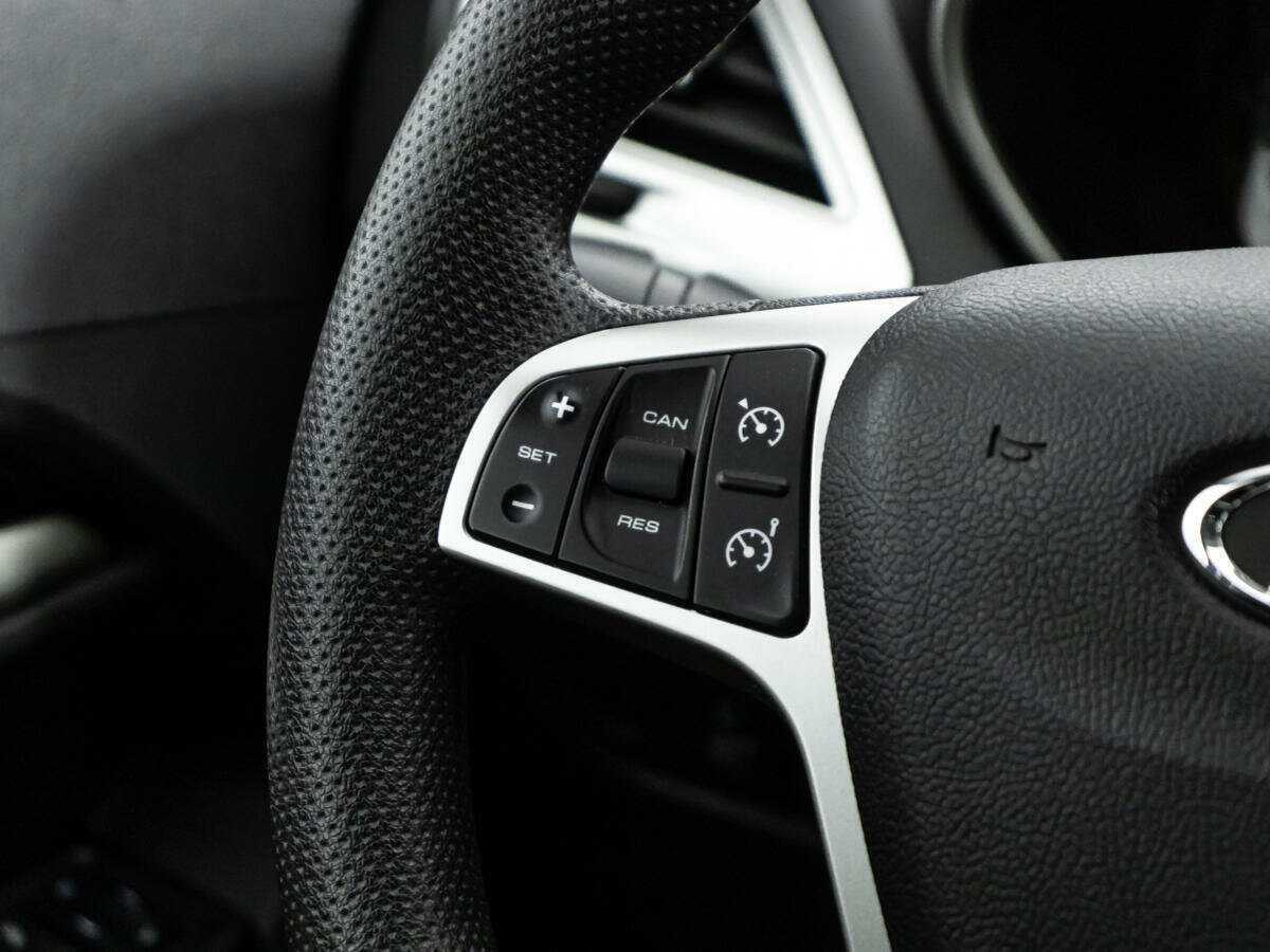 Lada (ВАЗ) Vesta 2019 года с пробегом. Фото: #16