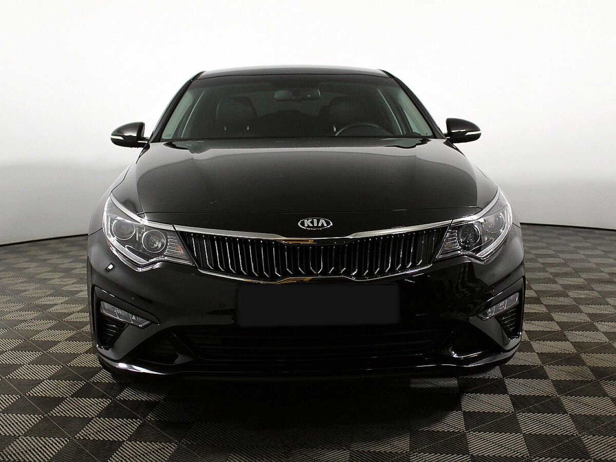 Kia Optima 2018 года с пробегом. Фото: #1
