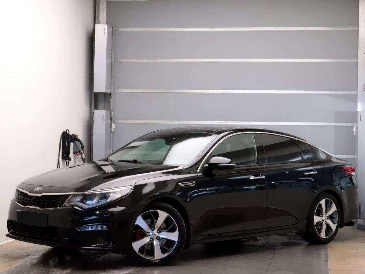 Kia Optima 2018 года с пробегом. Посмотреть фото