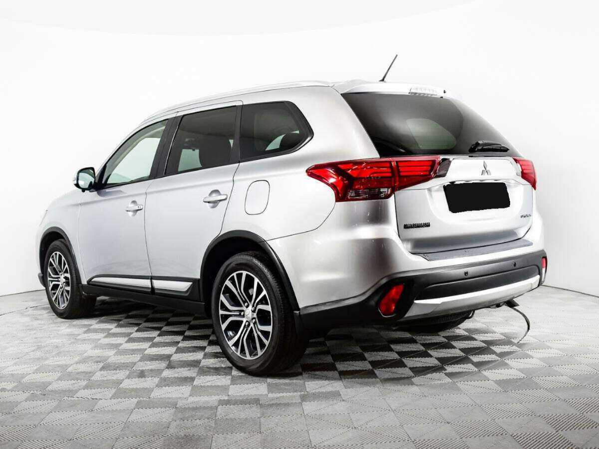 Mitsubishi Outlander 2016 года с пробегом. Фото: #6