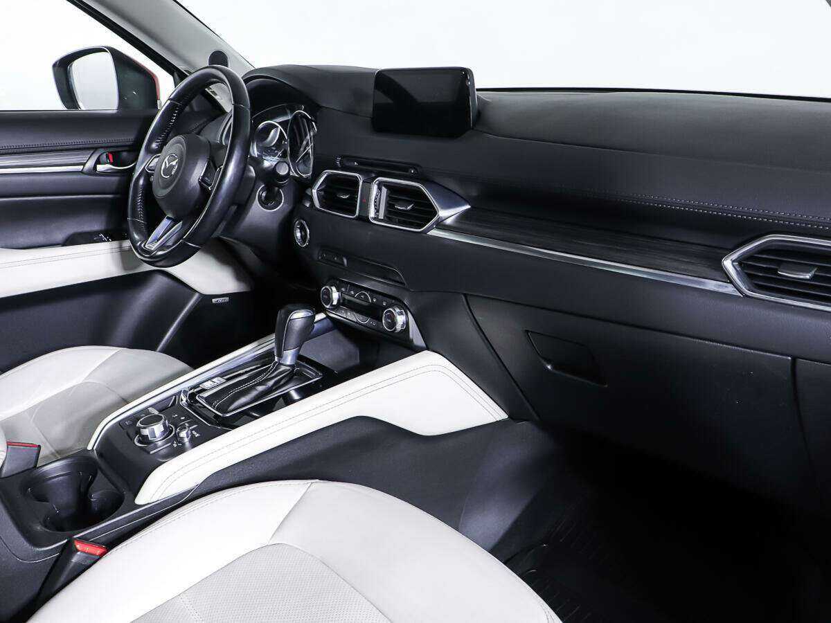 Mazda CX-5 2017 года с пробегом. Фото: #7