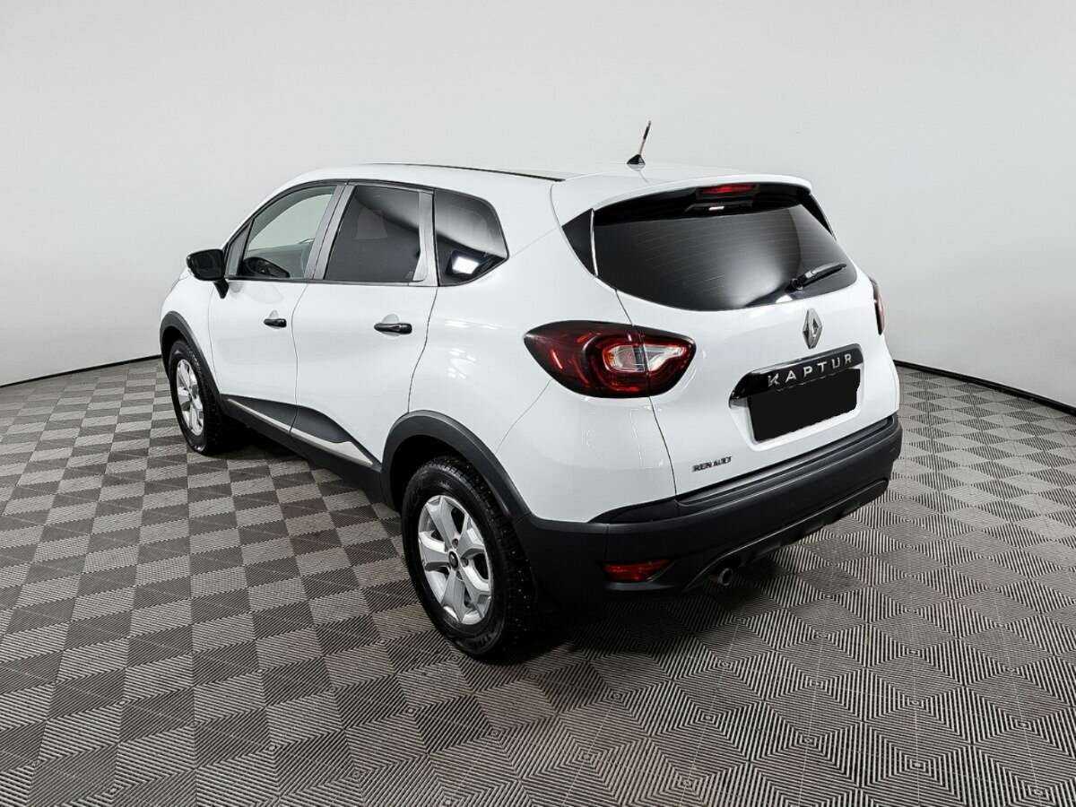 Renault Kaptur 2018 года с пробегом. Фото: #5