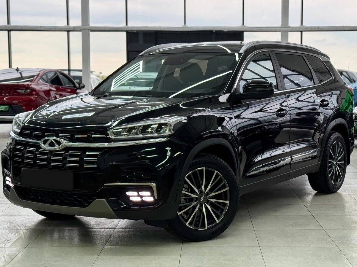 Chery Tiggo 8 2023 года с пробегом. Посмотреть фото