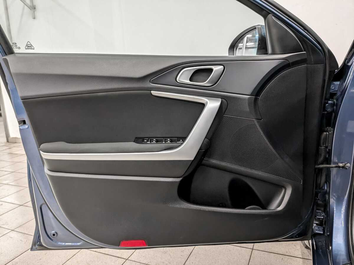 Kia Ceed 2019 года с пробегом. Фото: #18