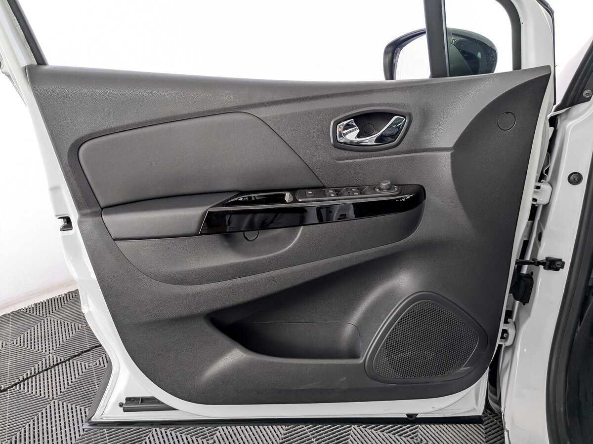 Renault Kaptur 2018 года с пробегом. Фото: #14