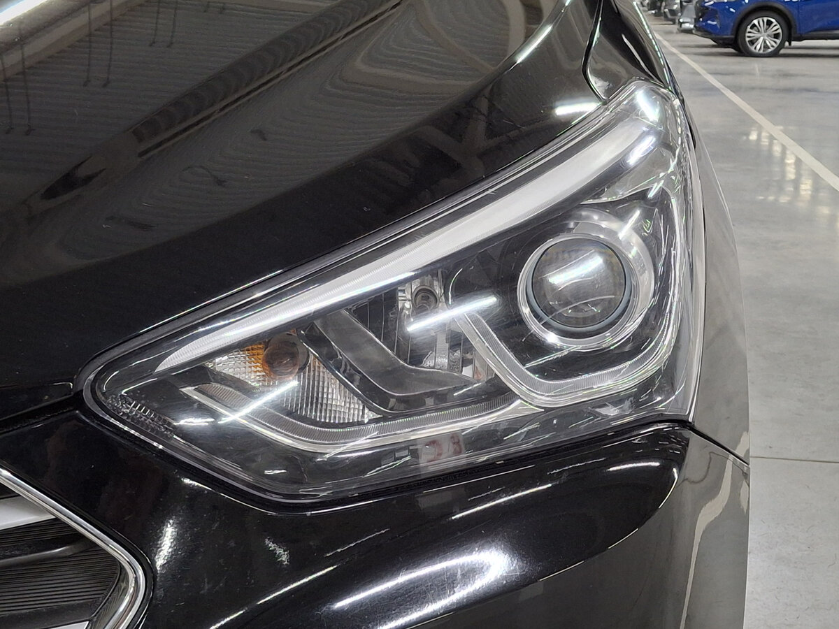 Hyundai Santa Fe 2018 года с пробегом. Фото: #15