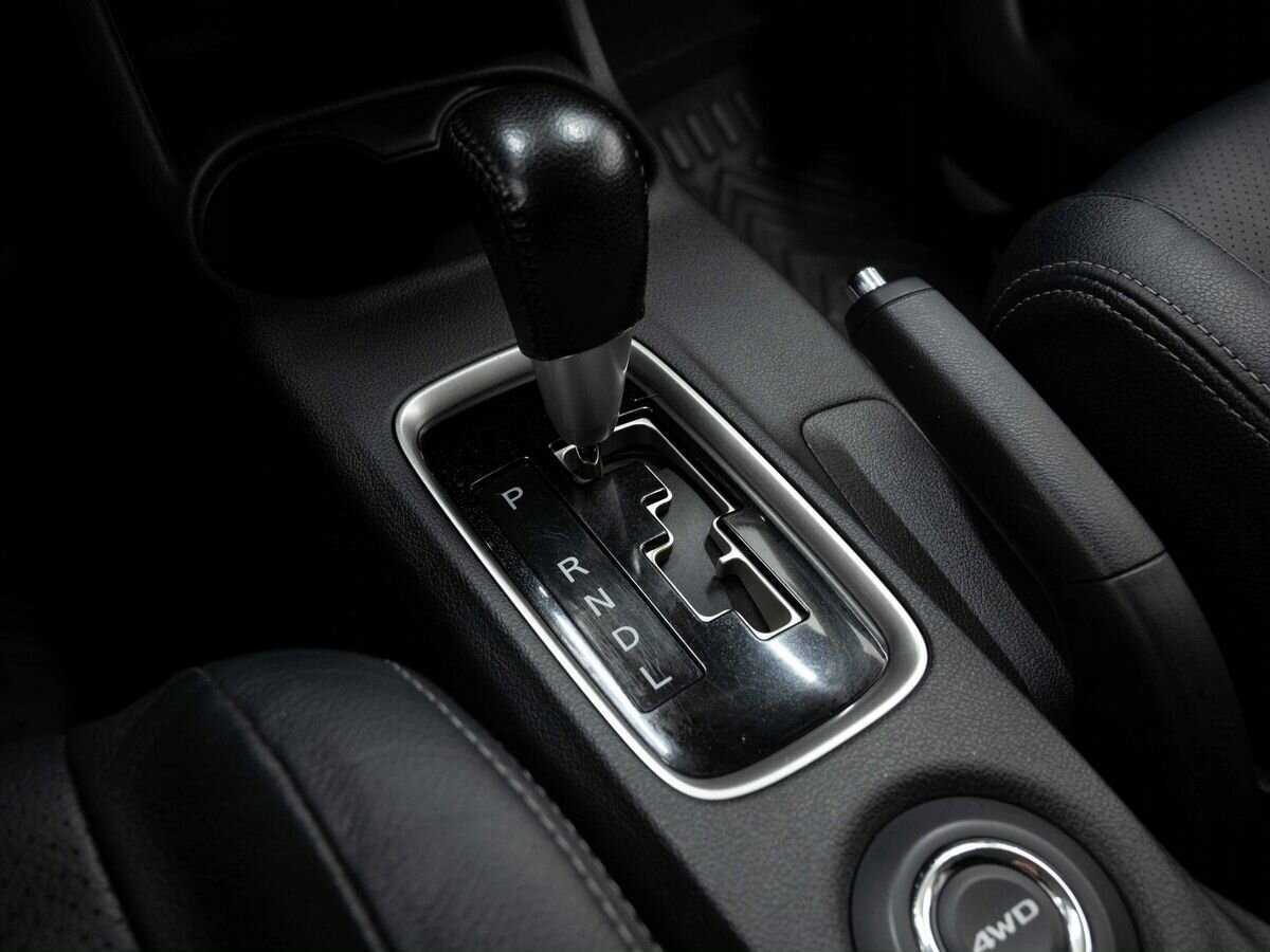 Mitsubishi Outlander 2012 года с пробегом. Фото: #21