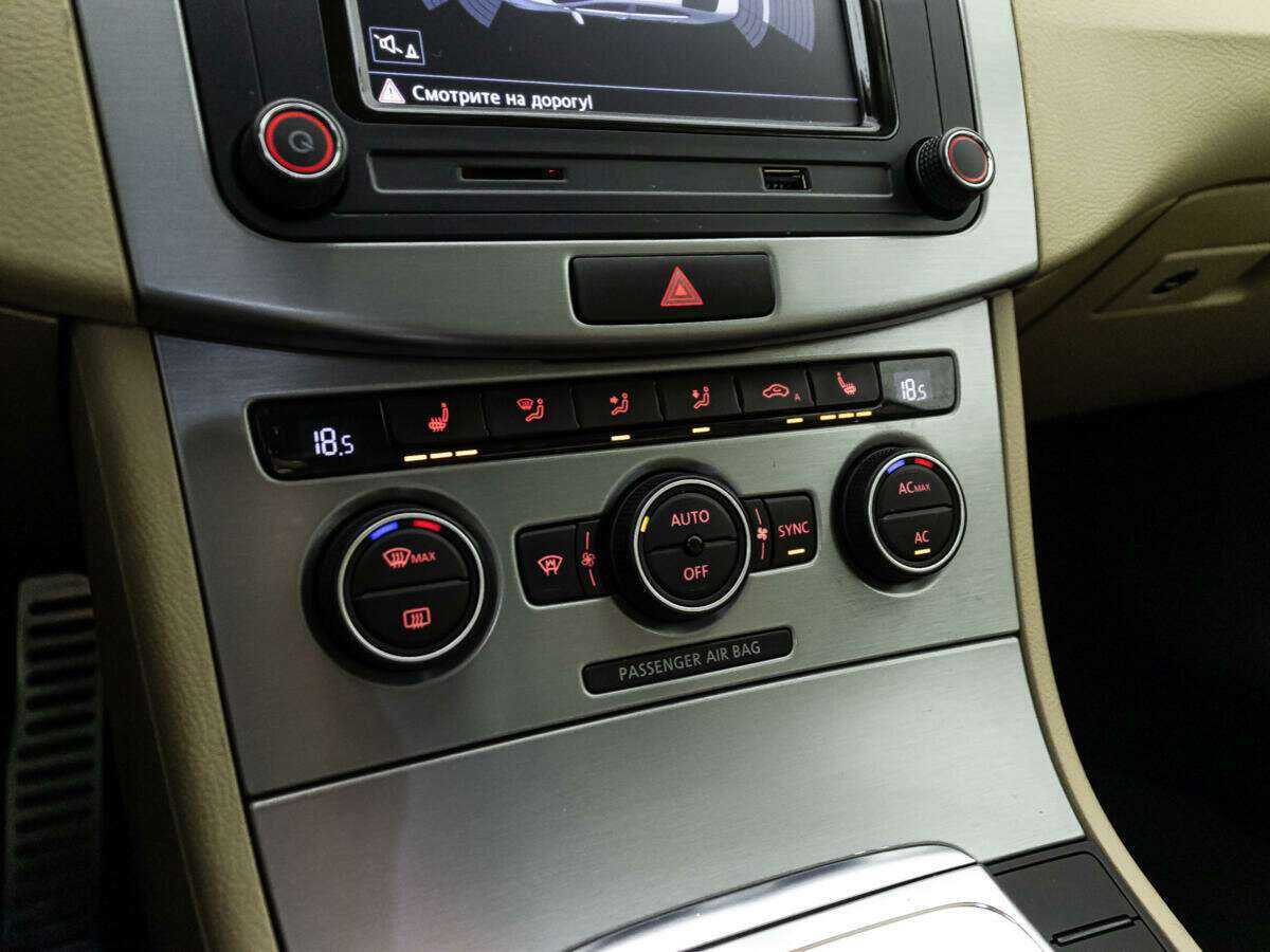 Volkswagen Passat CC 2012 года с пробегом. Фото: #15