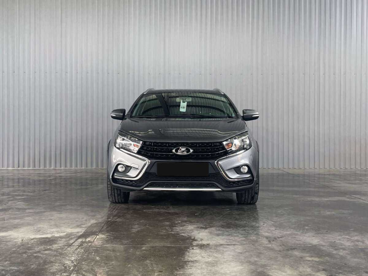 Lada (ВАЗ) Vesta 2018 года с пробегом. Фото: #1