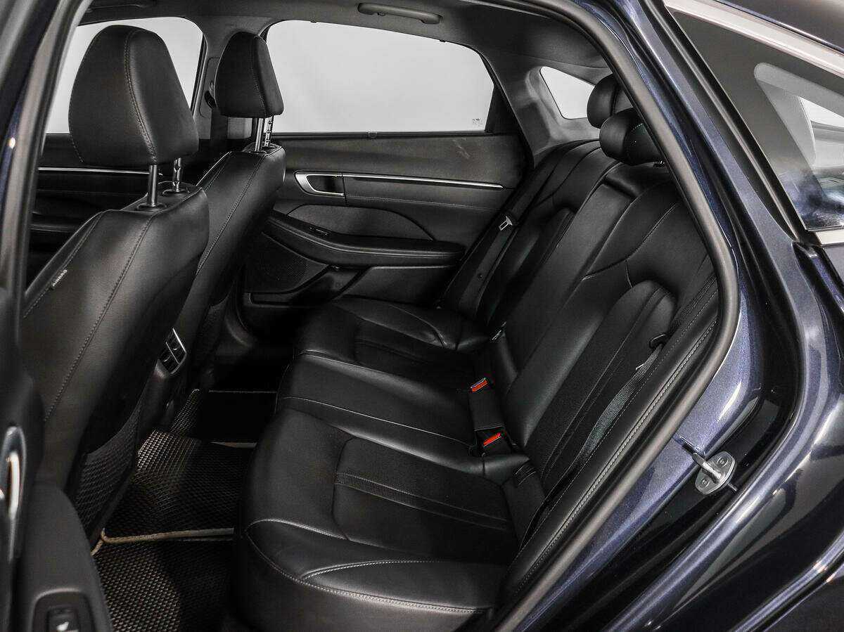 Hyundai Sonata 2019 года с пробегом. Фото: #12