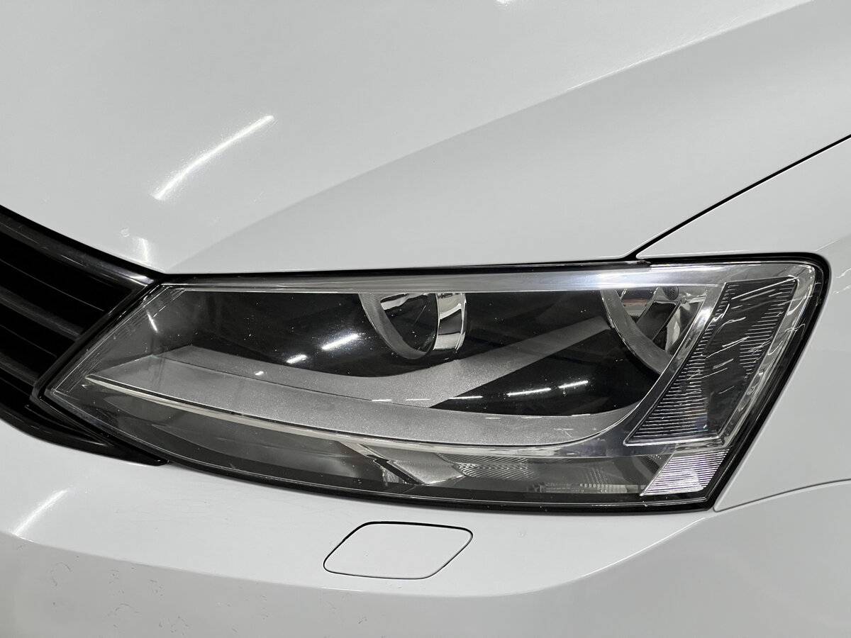 Volkswagen Jetta 2016 года с пробегом. Фото: #16