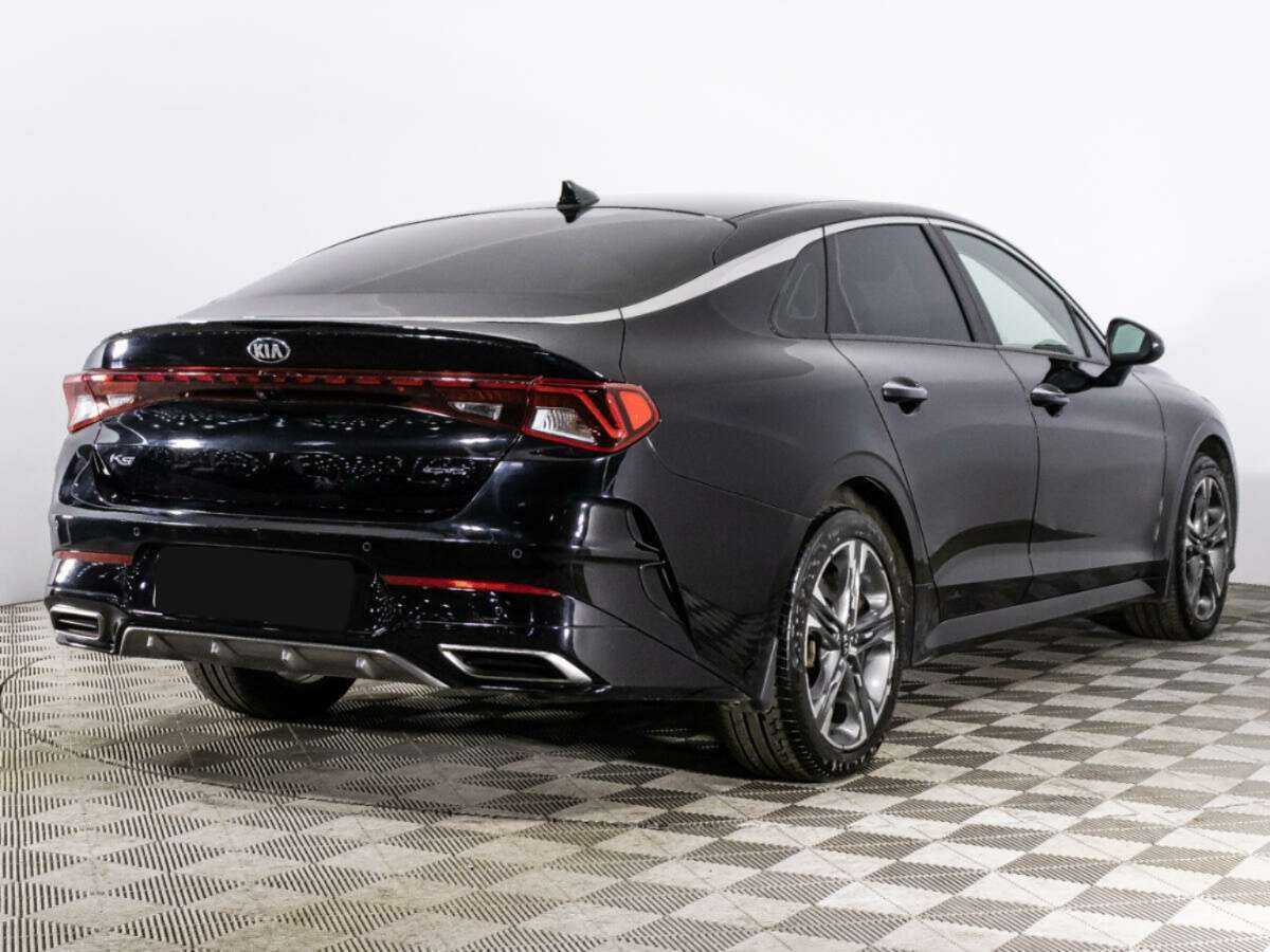 Kia K5 2021 года с пробегом. Фото: #4
