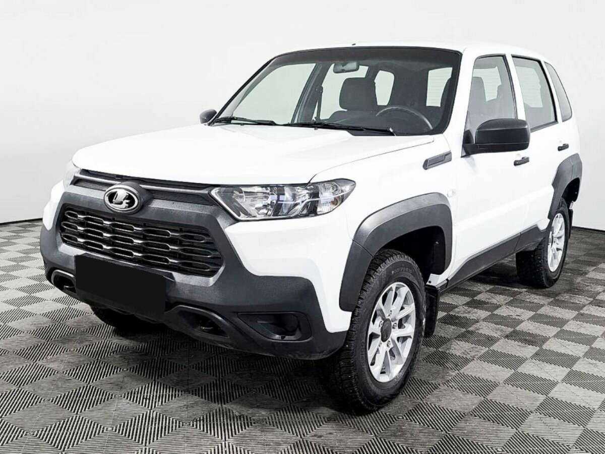 Lada (ВАЗ) Niva 2021 года с пробегом. Посмотреть фото