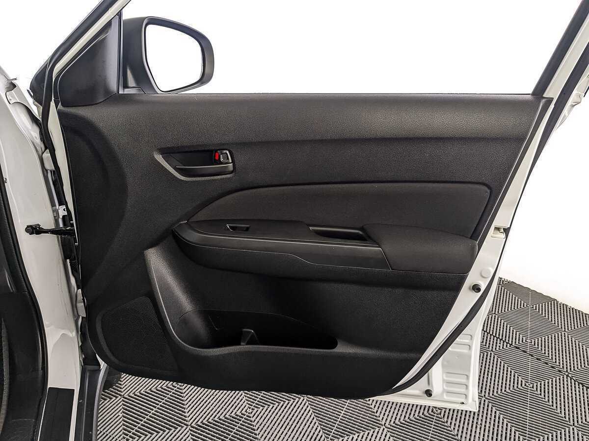 Suzuki Vitara 2019 года с пробегом. Фото: #24