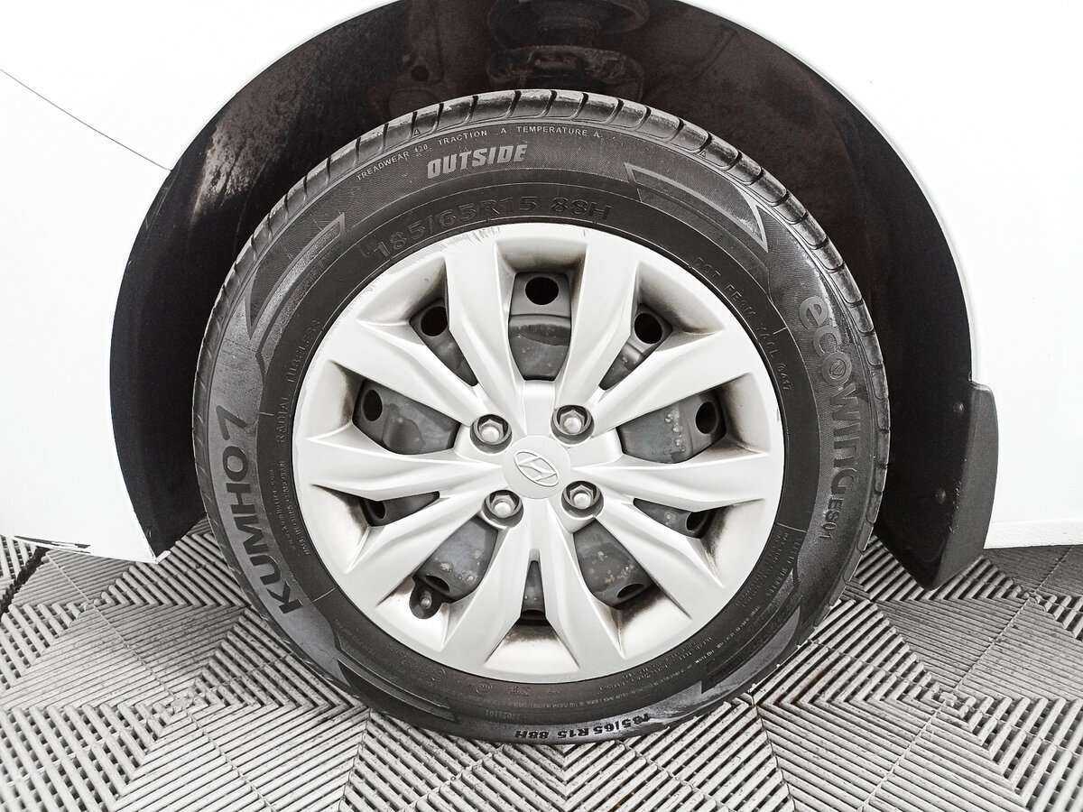 Hyundai Solaris 2017 года с пробегом. Фото: #17