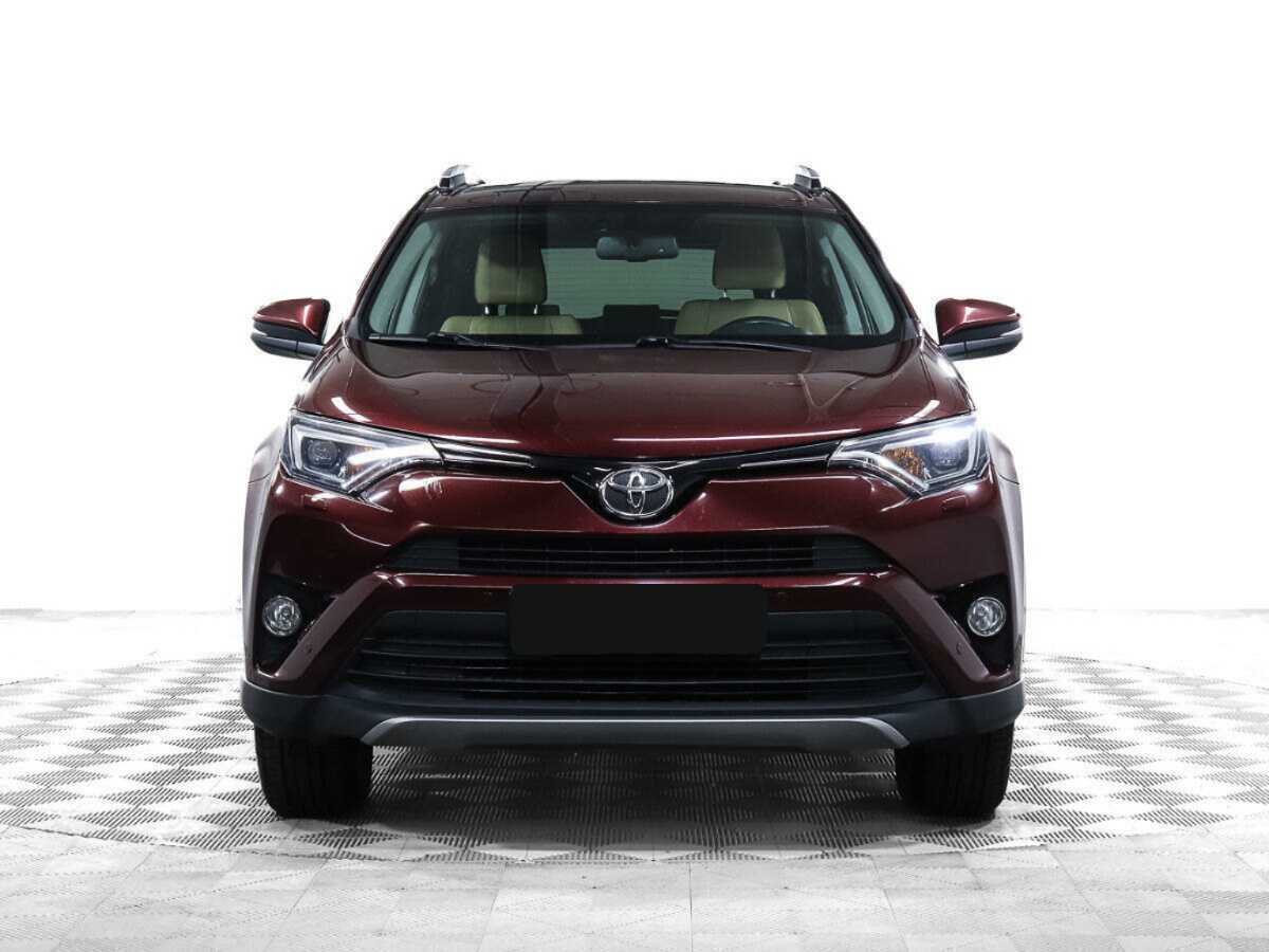 Toyota RAV4 2018 года с пробегом. Фото: #0