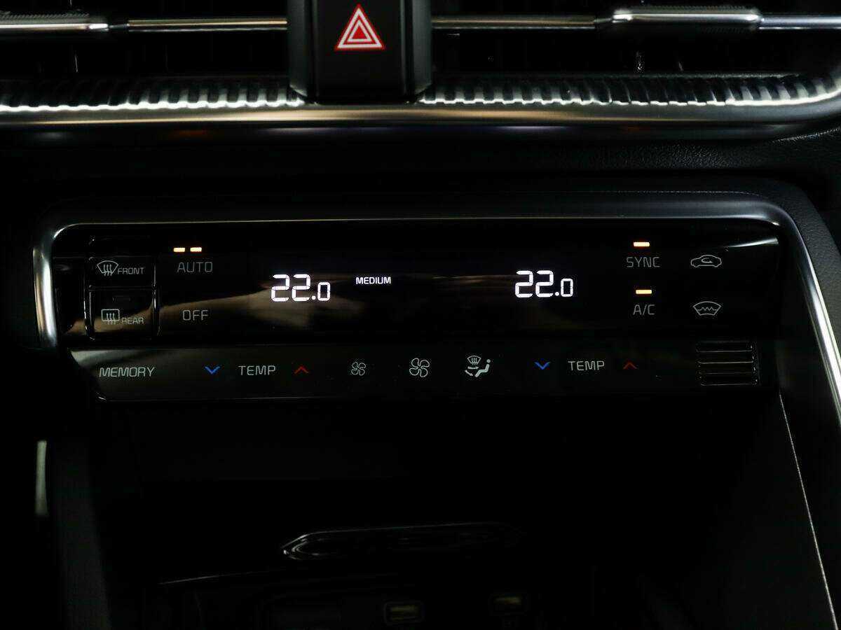 Kia K5 2021 года с пробегом. Фото: #19