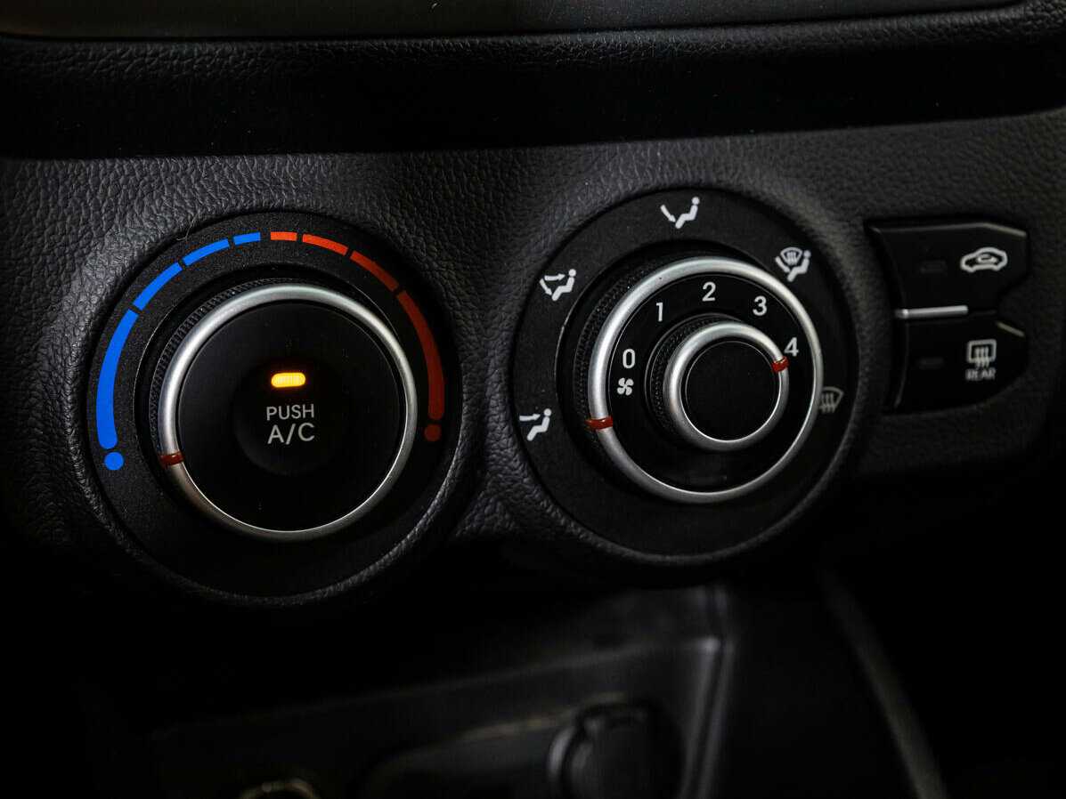 Kia Rio 2014 года с пробегом. Фото: #13