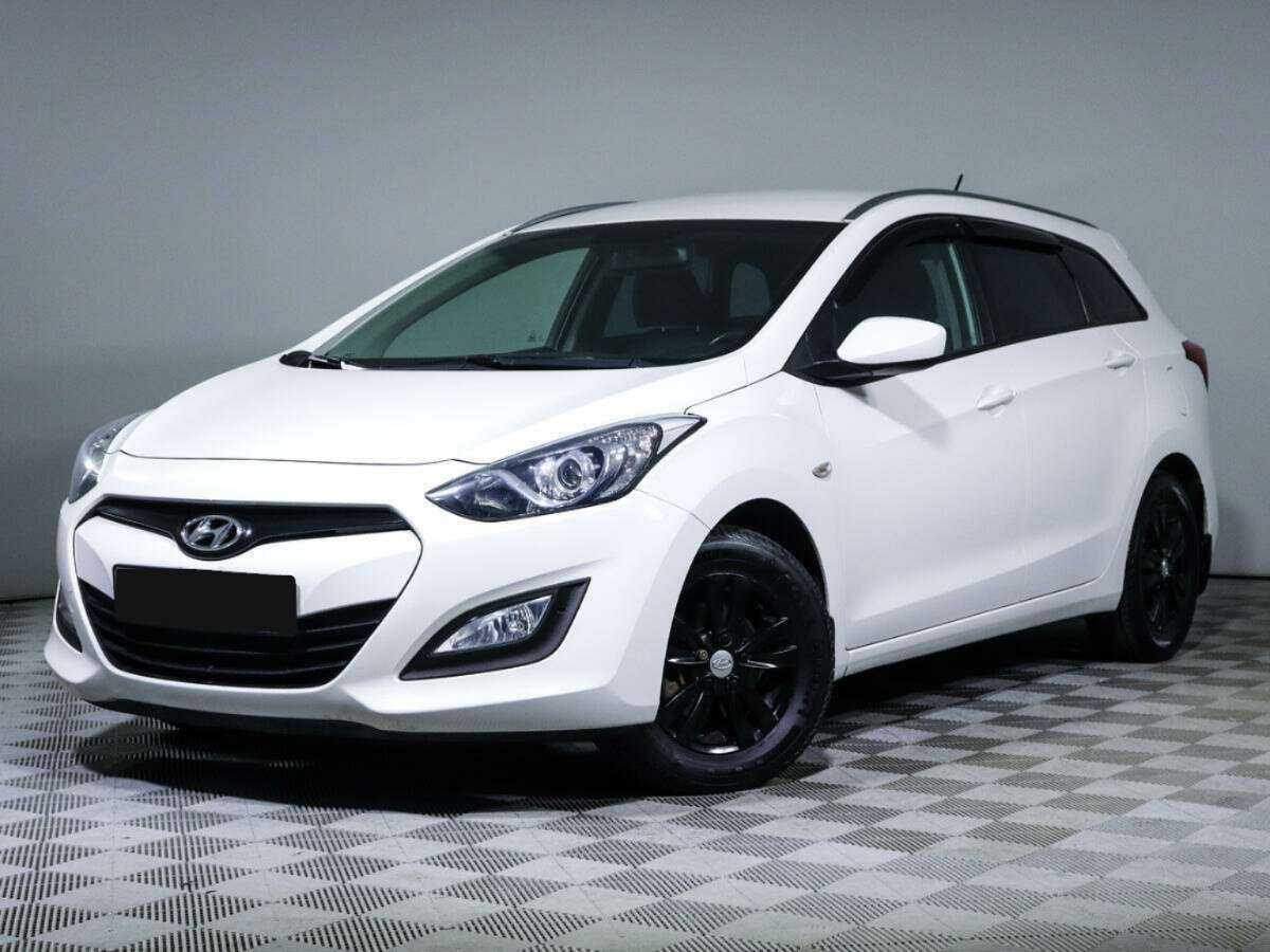 Hyundai i30 2013 года с пробегом. Посмотреть фото