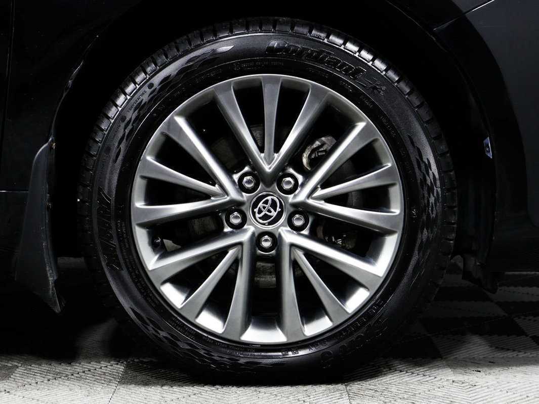 Toyota Camry 2015 года с пробегом. Фото: #13