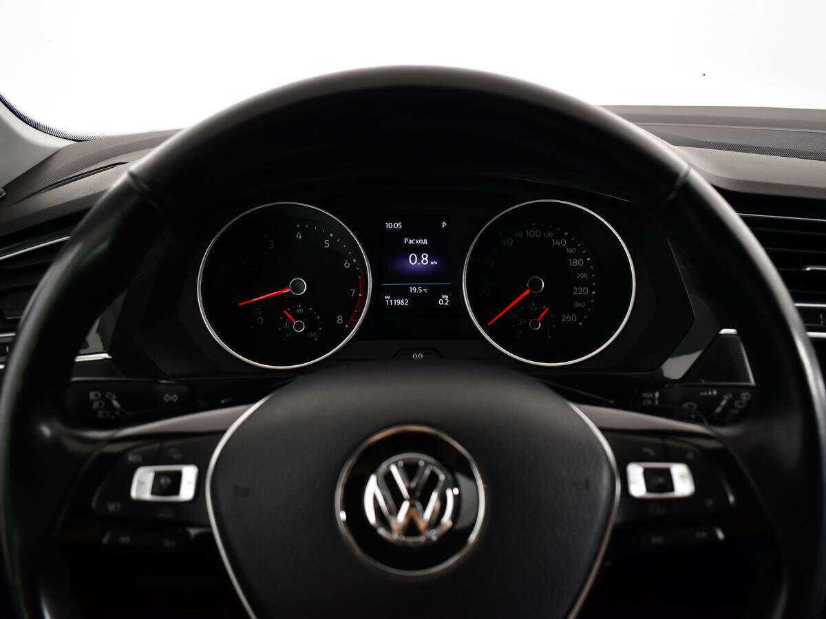Volkswagen Tiguan 2018 года с пробегом. Фото: #9