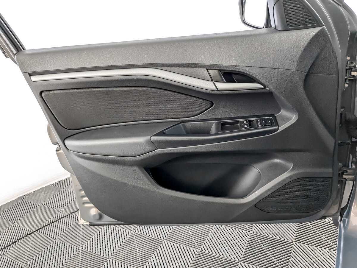 Lada (ВАЗ) Vesta 2019 года с пробегом. Фото: #18