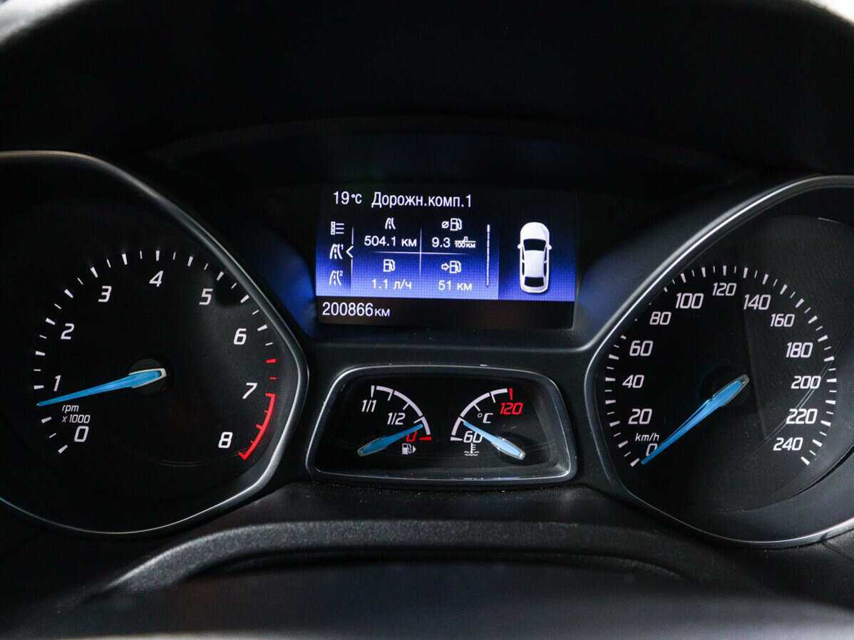 Ford Focus 2013 года с пробегом. Фото: #8