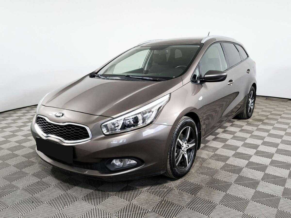 Kia Ceed 2015 года с пробегом. Фото: #0