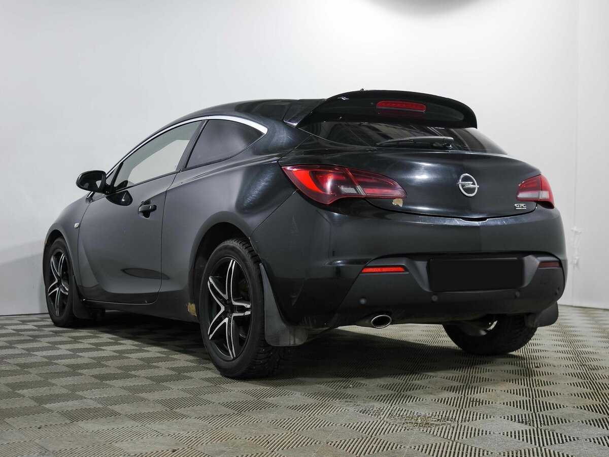 Opel Astra 2012 года с пробегом. Фото: #5