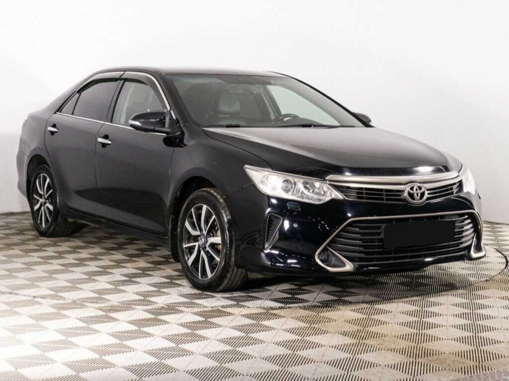 Toyota Camry 2016 года с пробегом. Фото: #2