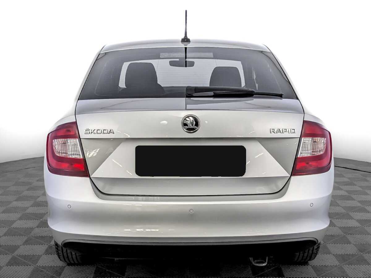 Skoda Rapid 2018 года с пробегом. Фото: #5