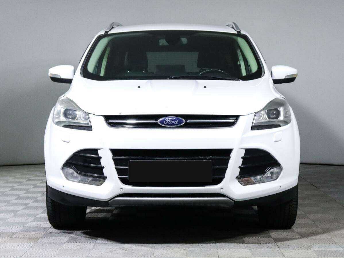 Ford Kuga 2015 года с пробегом. Фото: #1