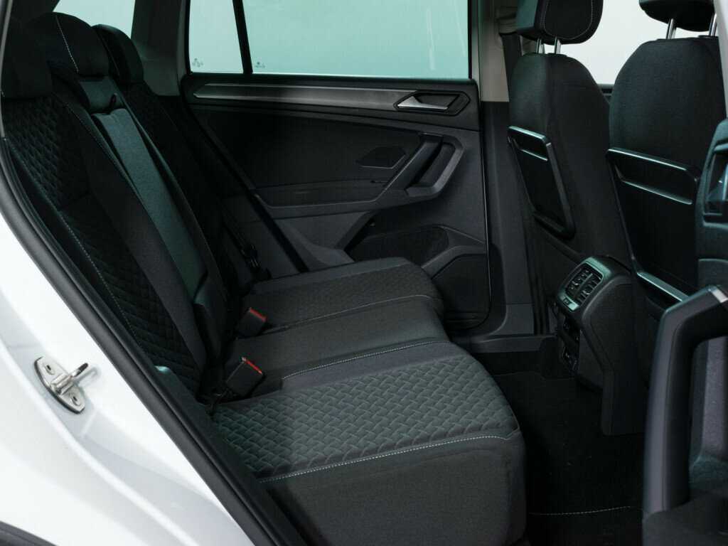 Volkswagen Tiguan 2018 года с пробегом. Фото: #10