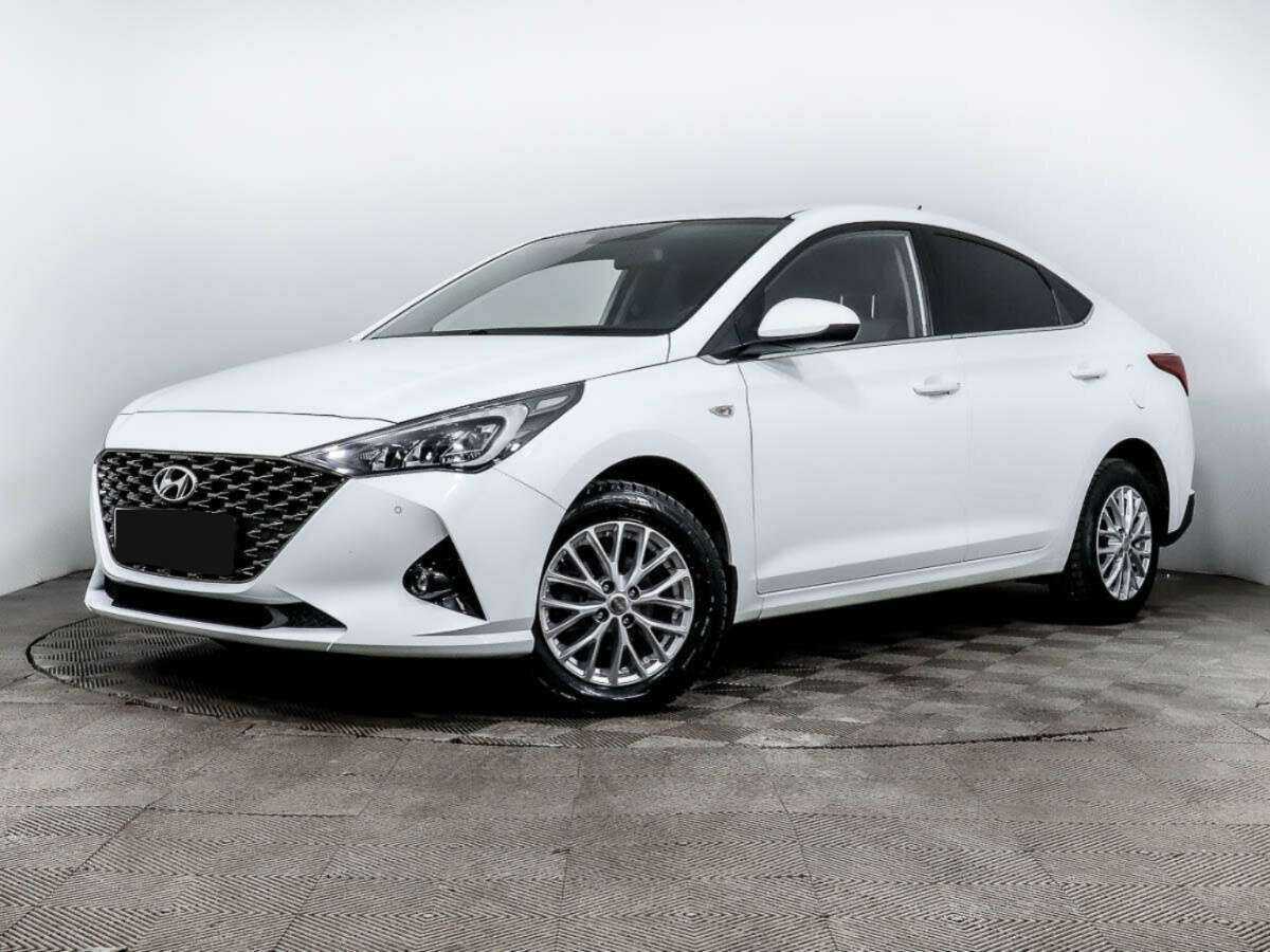Hyundai Solaris 2020 года с пробегом. Посмотреть фото