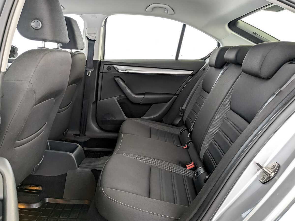 Skoda Octavia 2018 года с пробегом. Фото: #11