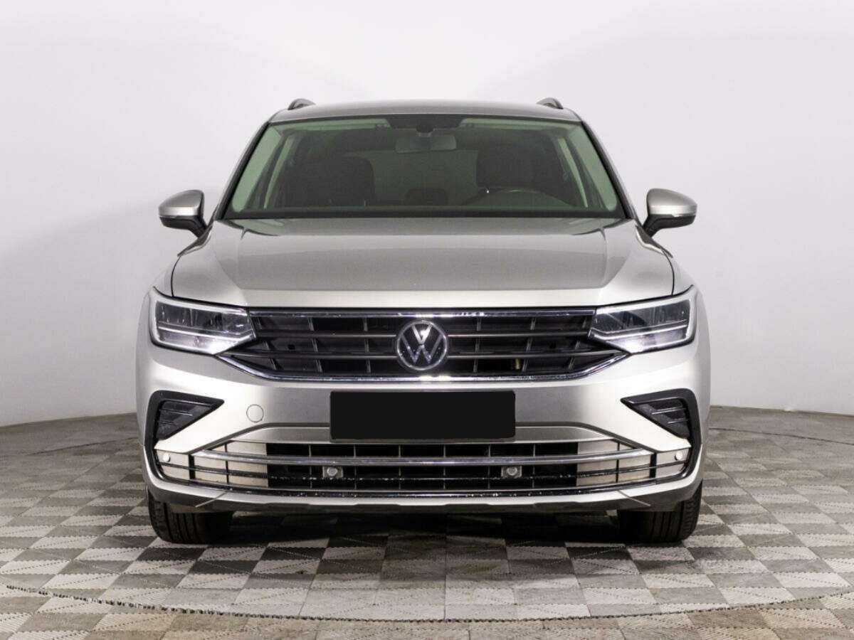 Volkswagen Tiguan 2021 года с пробегом. Фото: #1