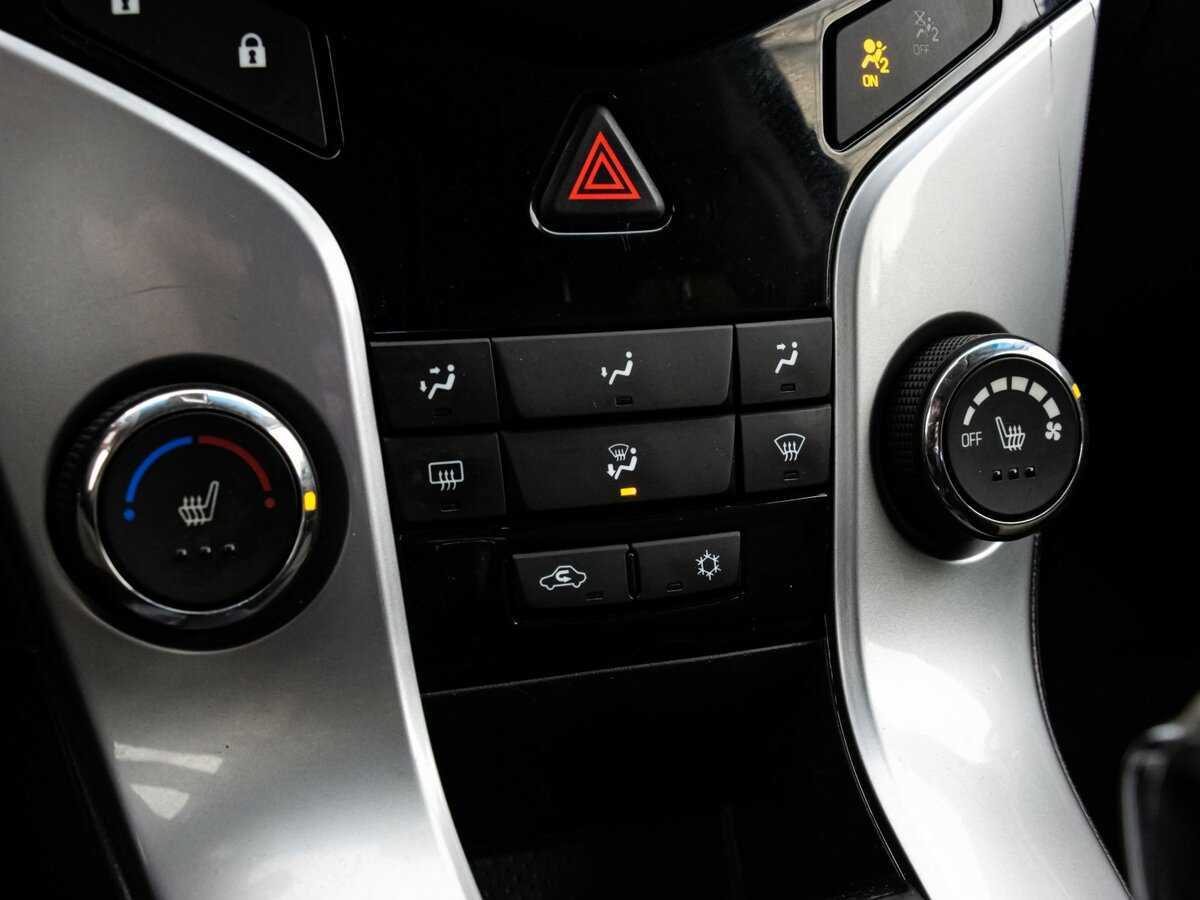 Chevrolet Cruze 2013 года с пробегом. Фото: #8